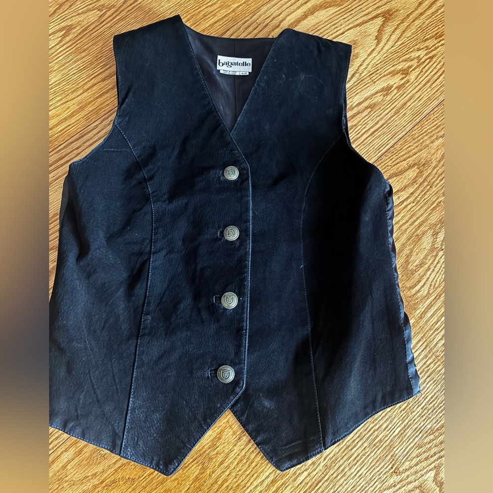 Bagatelle Black Leather Women’s Vest with Button Detail size Small
